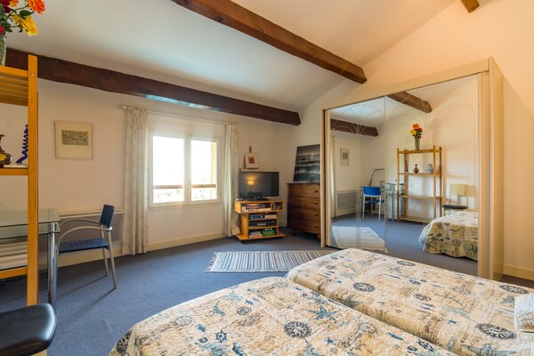 Foto van Villa in Hyères bij Strand en Zwembad - Vakantiehuis in Hyeres - BedRoom