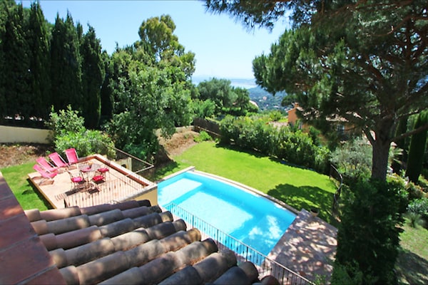 Foto van Vakantiehuis in La Croix-Valmer bij Strand - Vakantiehuis in La Croix-Valmer - GardenSummer
