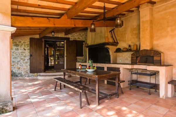 Foto van Provençaals huis in Seillans met zwembad - Vakantiehuis in Seillans - TerraceBalcony