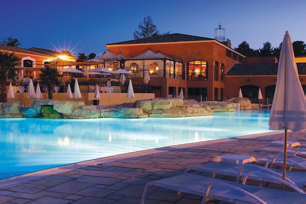 Foto van Luxe villa in Var met zwembad voor 10 personen - Vakantiehuis in Fayence - PoolOfHouse