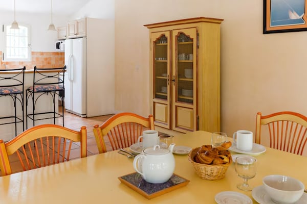 Foto van Luxe villa in Var met zwembad voor 10 personen - Vakantiehuis in Fayence - DiningRoom