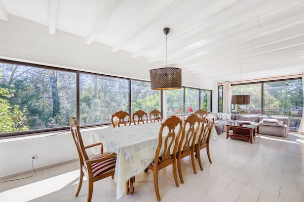 Foto van Zeer mooie villa in Lorgues met zwembad - Vakantiehuis in Lorgues - DiningRoom