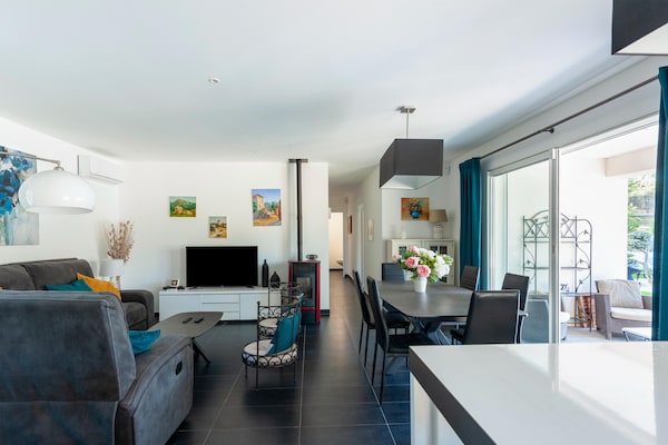 Foto van Villa in Vidauban bij Sainte Maxime Strand - Vakantiehuis in Vidauban - LivingRoom
