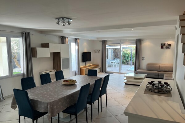 Foto van Villa in Vidauban met privézwembad - Vakantiehuis in Vidauban - DiningRoom
