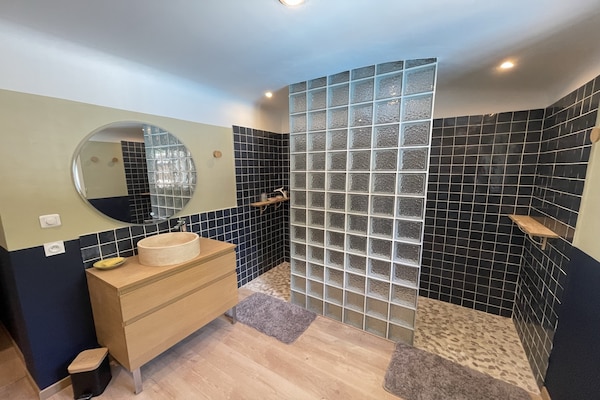 Foto van Villa in Vidauban met Zwembad en BBQ - Vakantiehuis in Vidauban - BathRoom