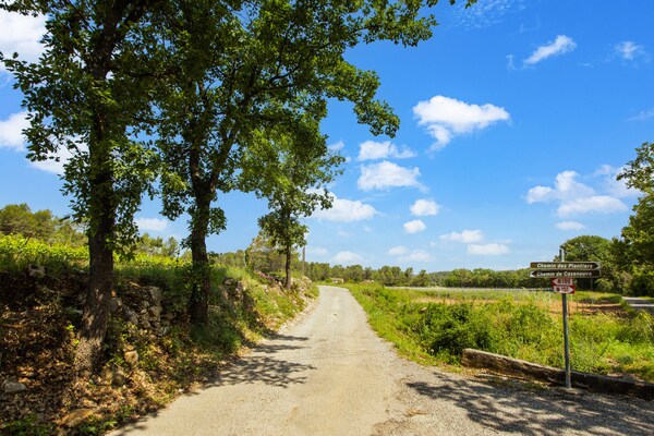 Foto van Voormalige schaapskooi met zwembad in Cotignac - Vakantiehuis in Cotignac - AreaSummer5KM