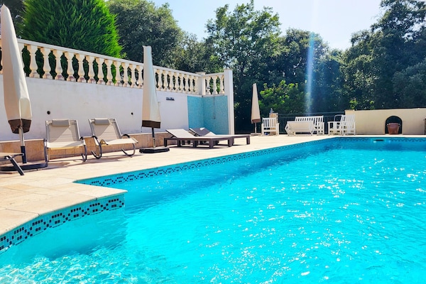 Foto van Villa Christine, met zwembad en uitzicht - Vakantiehuis in Carcès - PoolOfHouse