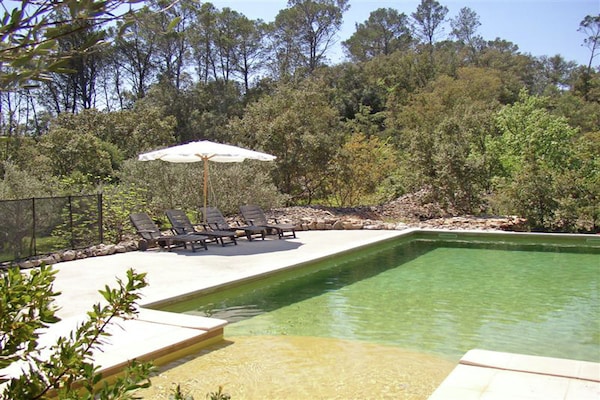Foto van Vakantiehuis in Carcès met zwembad & wijngaarden - Vakantiehuis in Carcès - PoolOfHouse