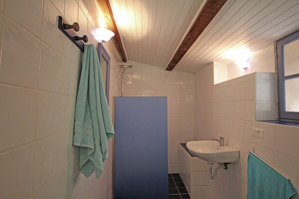 Foto van Vakantiehuis in Carcès met zwembad & wijngaarden - Vakantiehuis in Carcès - BathRoom