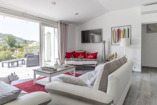 Foto van Villa in La Cadière-d'Azur met Zwembad - Vakantiehuis in La Cadière-d'Azur - LivingRoom