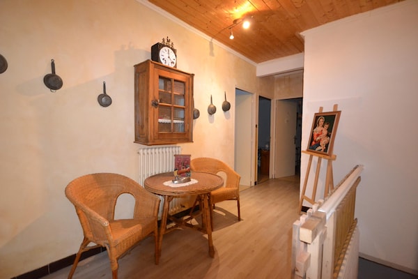 Foto van Vakantiehuis in Pertuis met Zwembad en Uitzicht - Vakantiehuis in Pertuis - HallReception