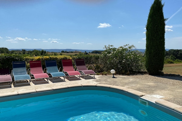 Foto van Vakantiehuis in Pertuis met Zwembad en Uitzicht - Vakantiehuis in Pertuis - PoolOfHouse