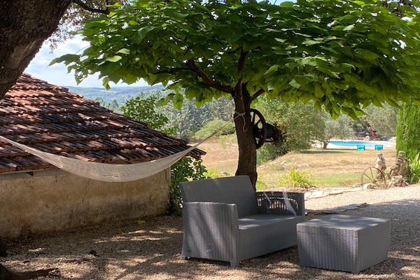 Foto van Vakantiehuis in Pertuis met Zwembad en Uitzicht - Vakantiehuis in Pertuis - GardenSummer