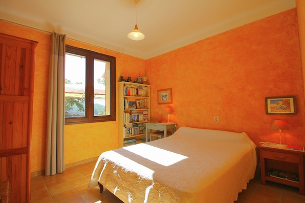 Foto van Vrijstaand vakantiehuis in Roussillon - Vakantiehuis in Roussillon - BedRoom