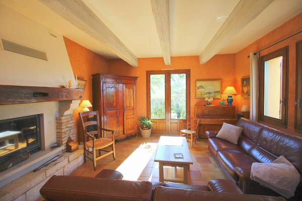 Foto van Vrijstaand vakantiehuis in Roussillon - Vakantiehuis in Roussillon - LivingRoom