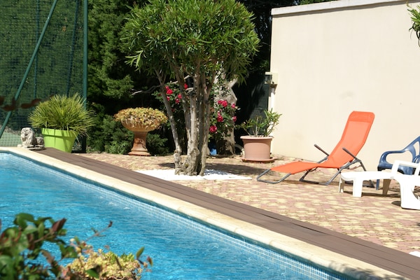 Foto van Vakantiehuis in Provence met Zwembad & Tennis - Vakantiehuis in Piolenc - PoolOfHouse