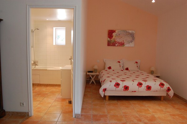 Foto van Veertienpersoons Valréas Vakantiehuis - Vakantiehuis in Valréas - BedRoom