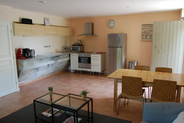 Foto van Veertienpersoons Valréas Vakantiehuis - Vakantiehuis in Valréas - Kitchen