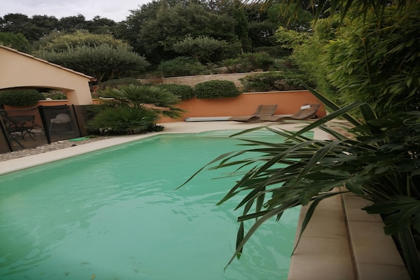 Foto van Prachtig vakantiehuis met privézwembad - Vakantiehuis in Sérignan-Du-Comtat - PoolOfHouse