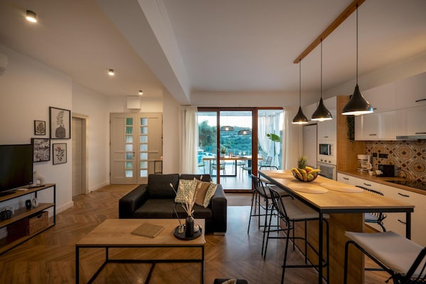 Foto van Villa in Zakynthos met privézwembad - Vakantiehuis in Rethymno - LivingRoom