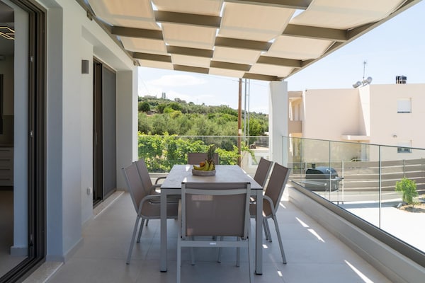 Foto van Villa op Kreta met Uitzicht en Zwembad - Vakantiehuis in Rethymno - TerraceBalcony