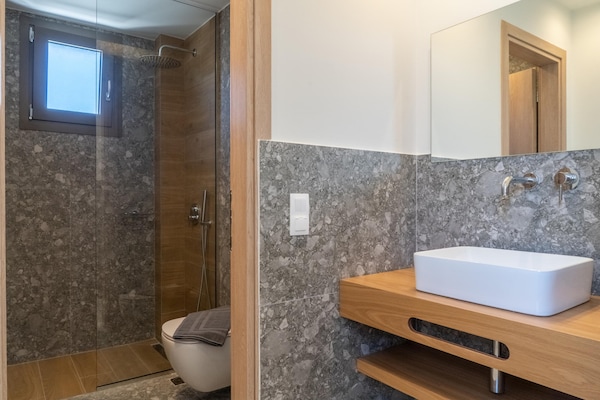 Foto van Villa op Kreta met Zeezicht en Zwembad - Vakantiehuis in Rethymno - BathRoom
