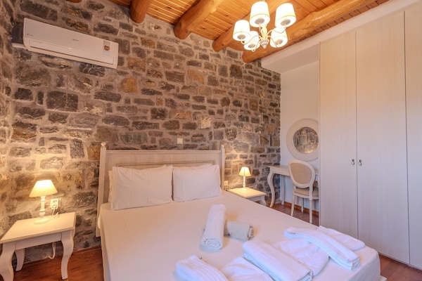 Foto van Charmante familievilla met zwembad in Koxare - Vakantiehuis in Rethymno - BedRoom