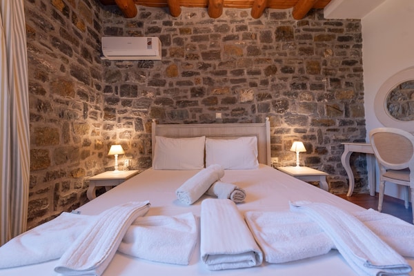 Foto van Charmante familievilla met zwembad in Koxare - Vakantiehuis in Rethymno - BedRoom