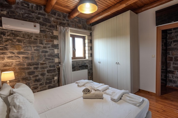 Foto van Charmante familievilla met zwembad in Koxare - Vakantiehuis in Rethymno - BedRoom