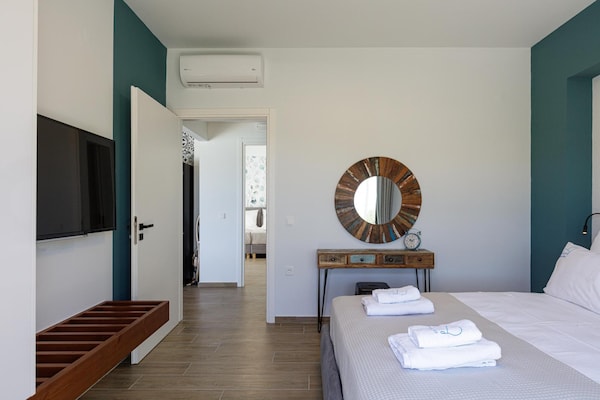 Foto van Luxe villa Verde met zwembad - Vakantiehuis in Rodia - BedRoom