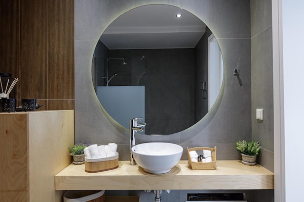 Foto van Luxe villa Verde met zwembad - Vakantiehuis in Rodia - BathRoom