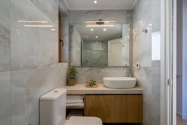Foto van Dimitra Villa met zwembad - Vakantiehuis in Chromonastiri - BathRoom