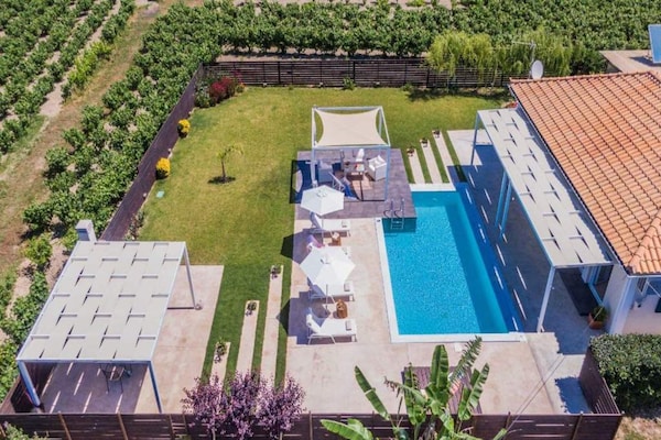 Foto van Villa op Zakynthos met zwembad bij Tsilivi - Vakantiehuis in Vanato - ViewSummer