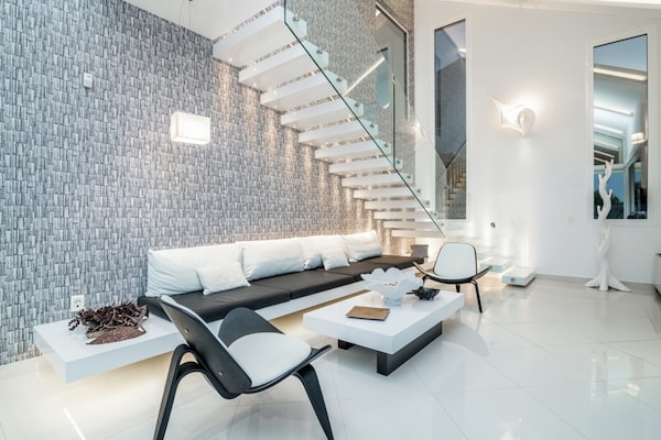 Foto van Villa op Zante met privézwembad en zeezicht - Vakantiehuis in Tragaki - LivingRoom