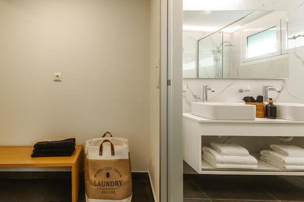 Foto van Luxe familievilla in Syvota - Vakantiehuis in Syvota - BathRoom