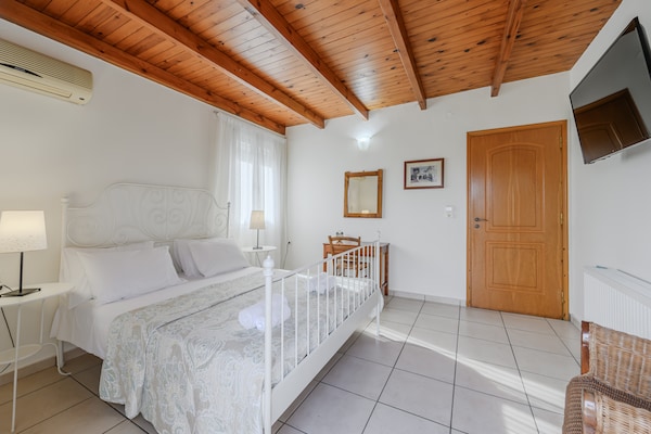 Foto van Villa in Episkopi bij Karteros Strand - Vakantiehuis in Episkopi - BedRoom