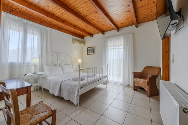 Foto van Villa in Episkopi bij Karteros Strand - Vakantiehuis in Episkopi - BedRoom