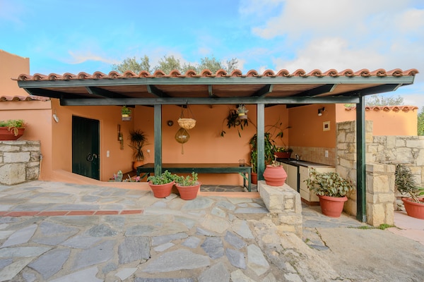Foto van Villa in Episkopi bij Karteros Strand - Vakantiehuis in Episkopi - Outdoor