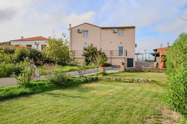 Foto van Villa in Episkopi bij Karteros Strand - Vakantiehuis in Episkopi - Outdoor