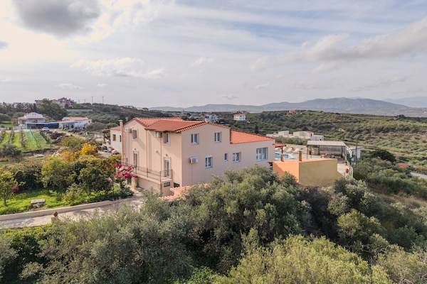 Foto van Villa in Episkopi bij Karteros Strand - Vakantiehuis in Episkopi - Outdoor