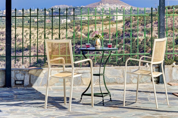 Foto van Villa in Episkopi bij Karteros Strand - Vakantiehuis in Episkopi - terrace
