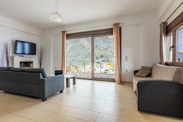 Foto van Villa met zeezicht op Kreta voor 6 personen - Vakantiehuis in Tris Ekklisies - LivingRoom