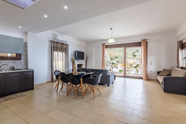 Foto van Villa met zeezicht op Kreta voor 6 personen - Vakantiehuis in Tris Ekklisies - DiningRoom