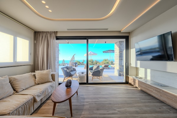Foto van Villa in Heraklion bij Anissaras Strand - Vakantiehuis in Heraklion - LivingRoom