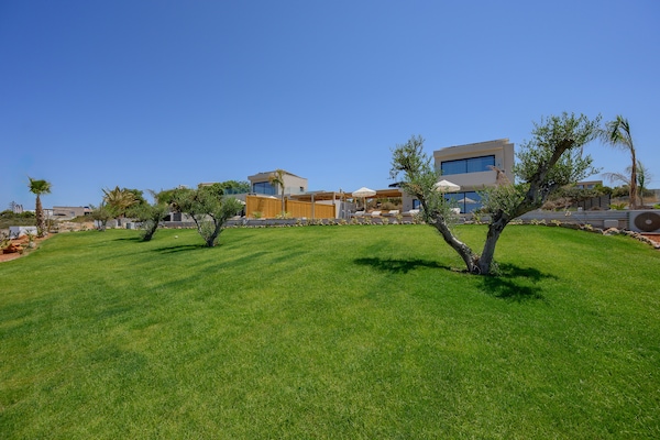 Foto van Villa in Heraklion bij Anissaras Strand - Vakantiehuis in Heraklion - GardenSummer