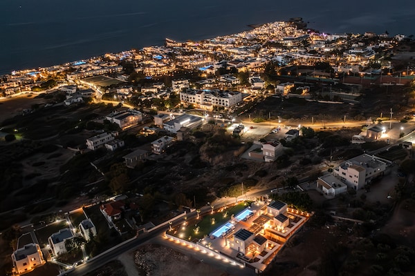Foto van Villa in Heraklion bij Anissaras Strand - Vakantiehuis in Heraklion - Outdoor
