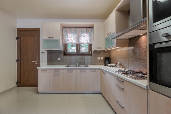 Foto van Villa nabij het strand van Palaiokastro - Vakantiehuis in Palaiokastro - Kitchen
