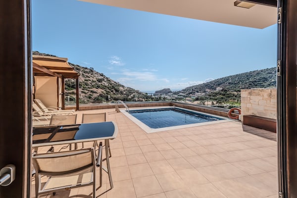 Foto van Villa met 3 slaapkamers nabij Heraklion - Vakantiehuis in Palaiokastro - PoolOfHouse