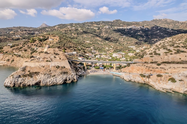 Foto van Villa met 3 slaapkamers nabij Heraklion - Vakantiehuis in Palaiokastro - Resort