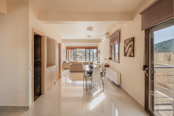 Foto van Villa met 3 slaapkamers nabij Heraklion - Vakantiehuis in Palaiokastro - LivingRoom
